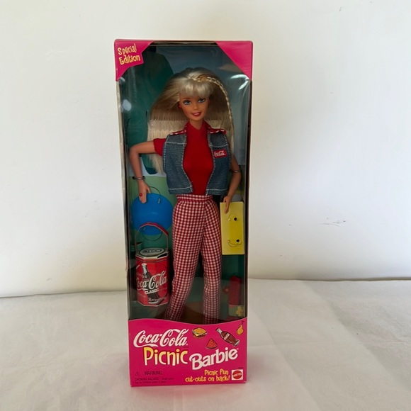 Mattel Coca Cola Picnic Barbie 1997 - Picture 1 of 4